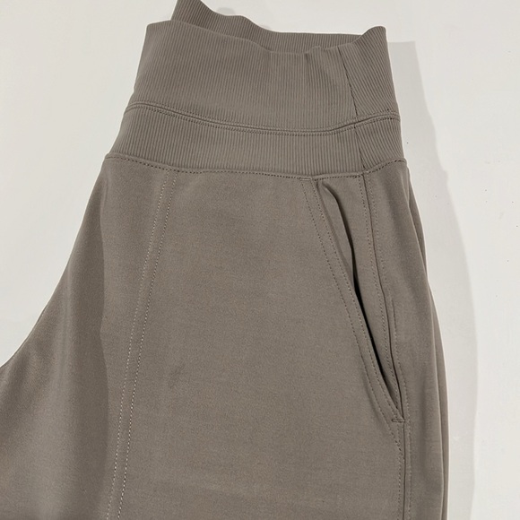 Athleta - XS, Venice wide leg pant, gray beige - Picture 3 of 8